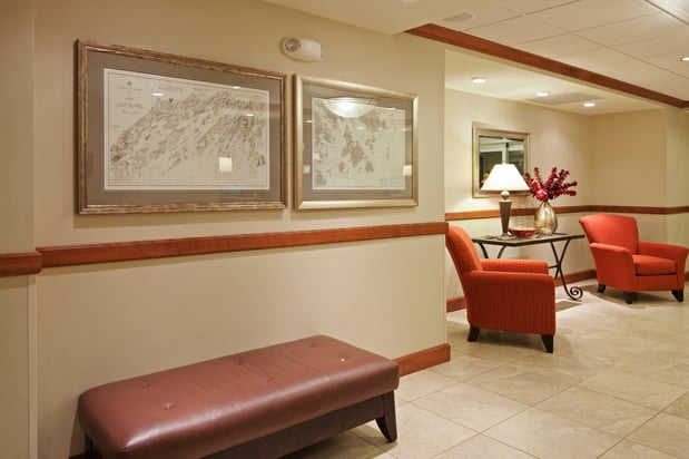 Images Holiday Inn Express & Suites Freeport - Brunswick Area by IHG