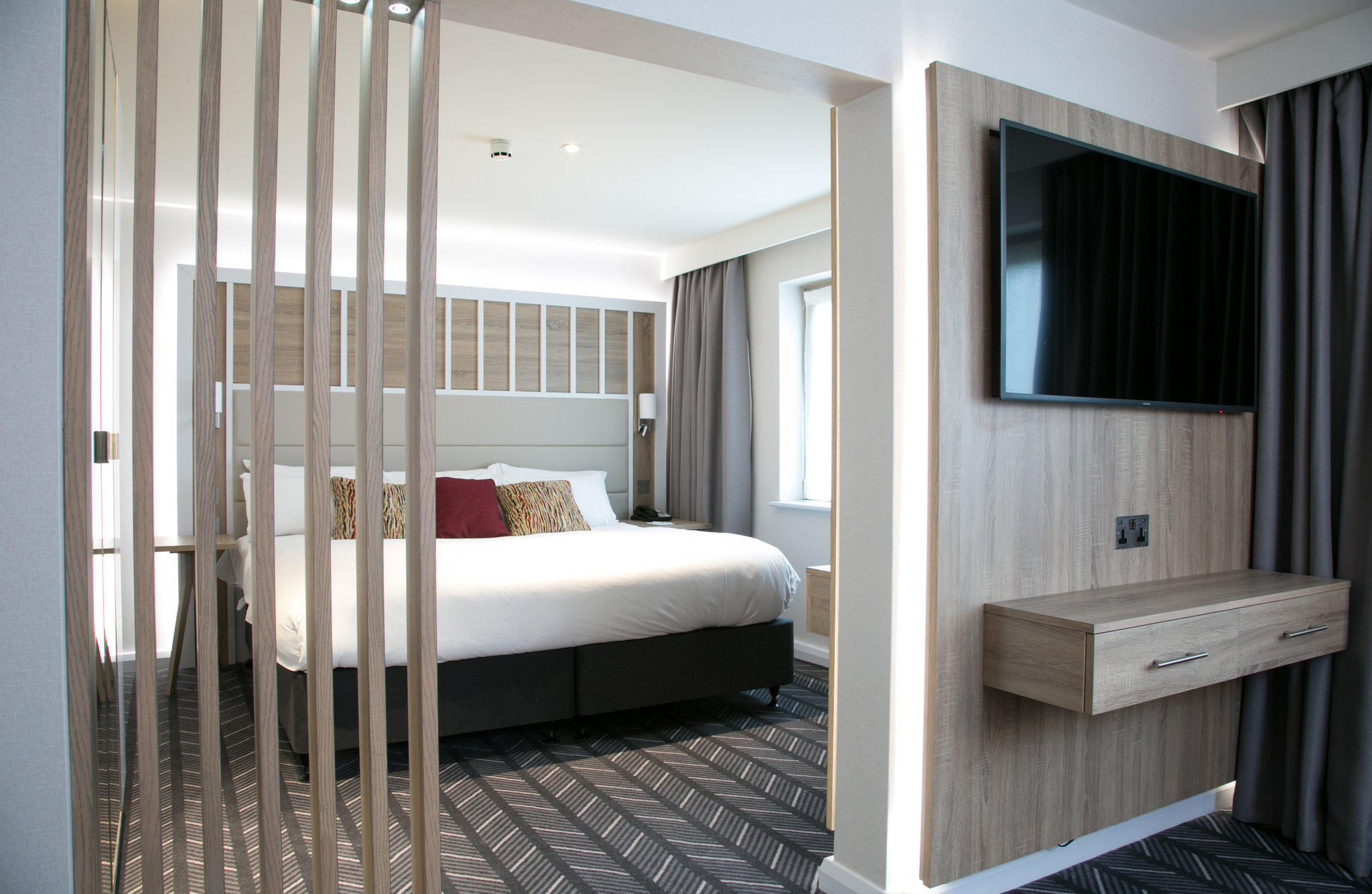 Images Holiday Inn London - Shepperton, an IHG Hotel