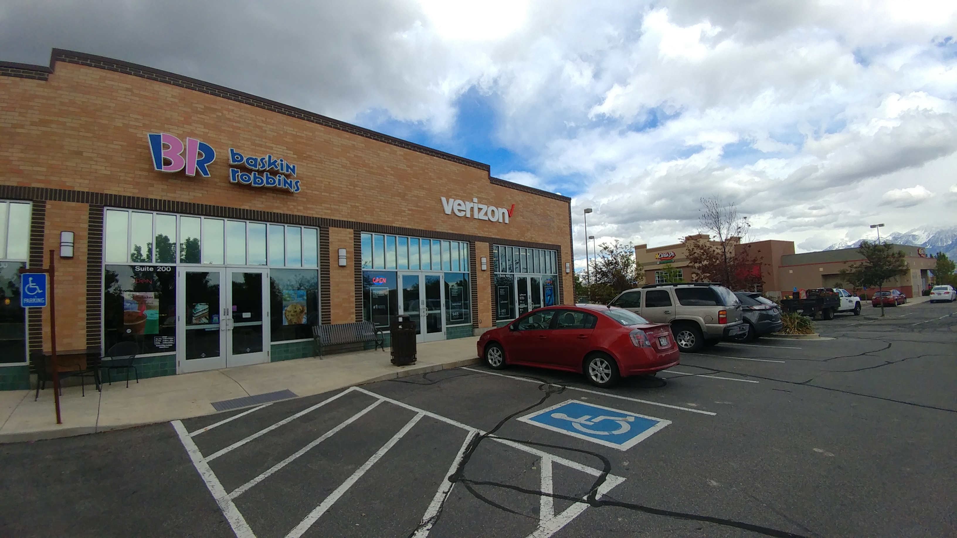 Verizon Authorized Retailer – GoWireless Photo