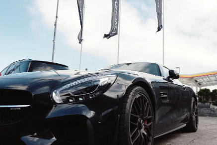 Diamond Cars AG, Dorfstrasse 176 in Neuendorf