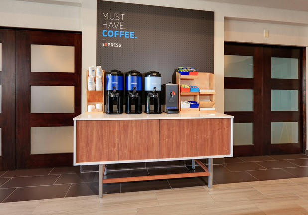 Images Holiday Inn Express & Suites Austin - Round Rock by IHG