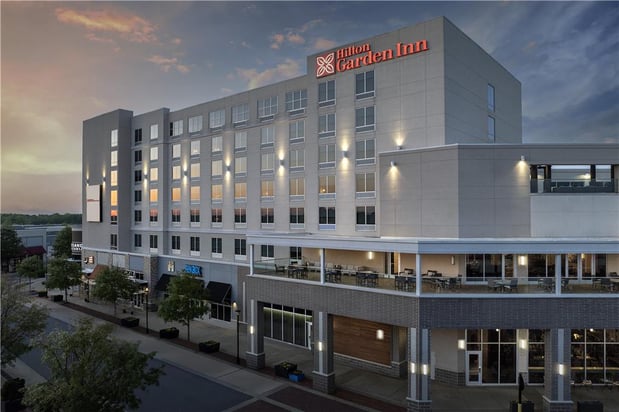 Images Hilton Garden Inn Charlotte Waverly
