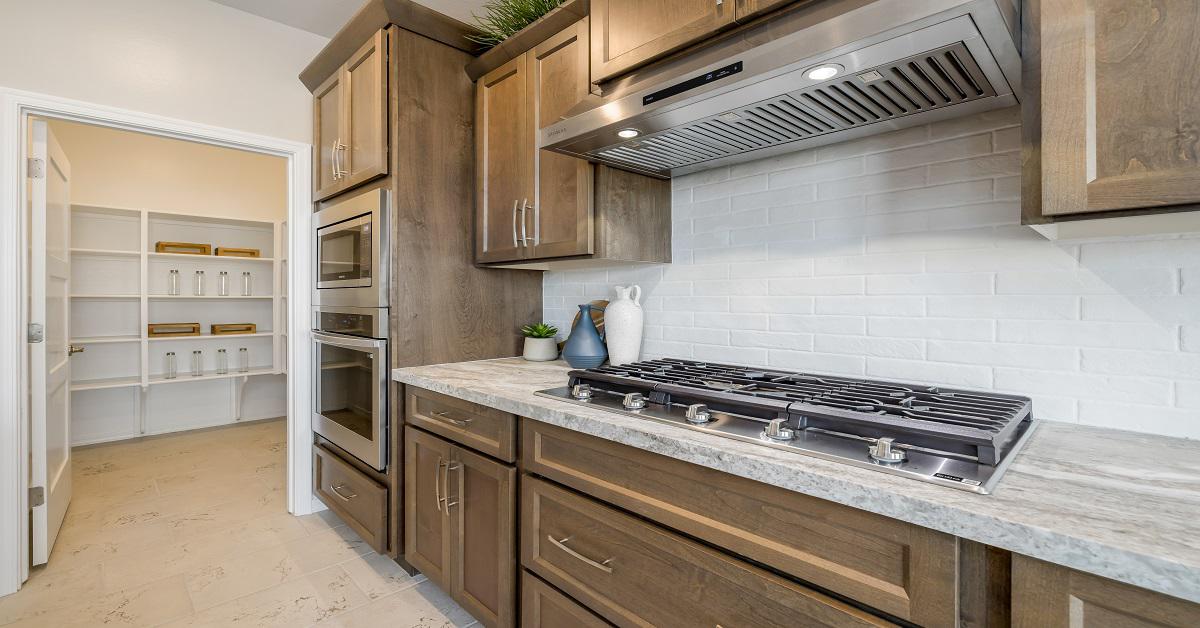 Eminence at Alamar - Flagstaff Model - Kitchen