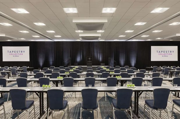 Images Hotel Alba Tampa, Tapestry Collection by Hilton