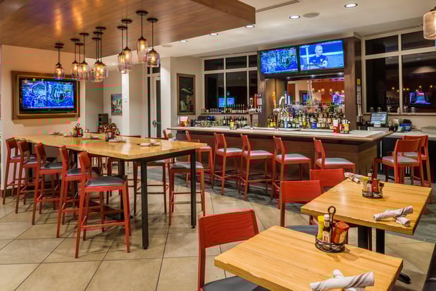 Images Holiday Inn Kansas City Airport by IHG