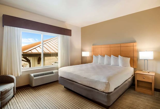 Images Best Western Shelby Inn & Suites