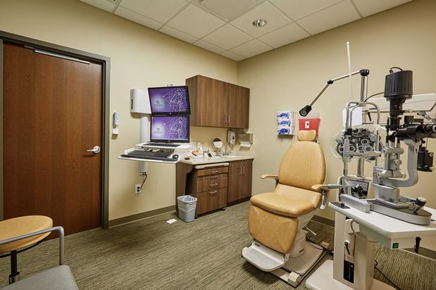 Images Minnesota Eye Consultants