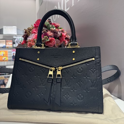 Images 買取専門店  KOMEHYO  (コメ兵)  広島三越