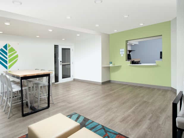 Images WoodSpring Suites Miami Southwest