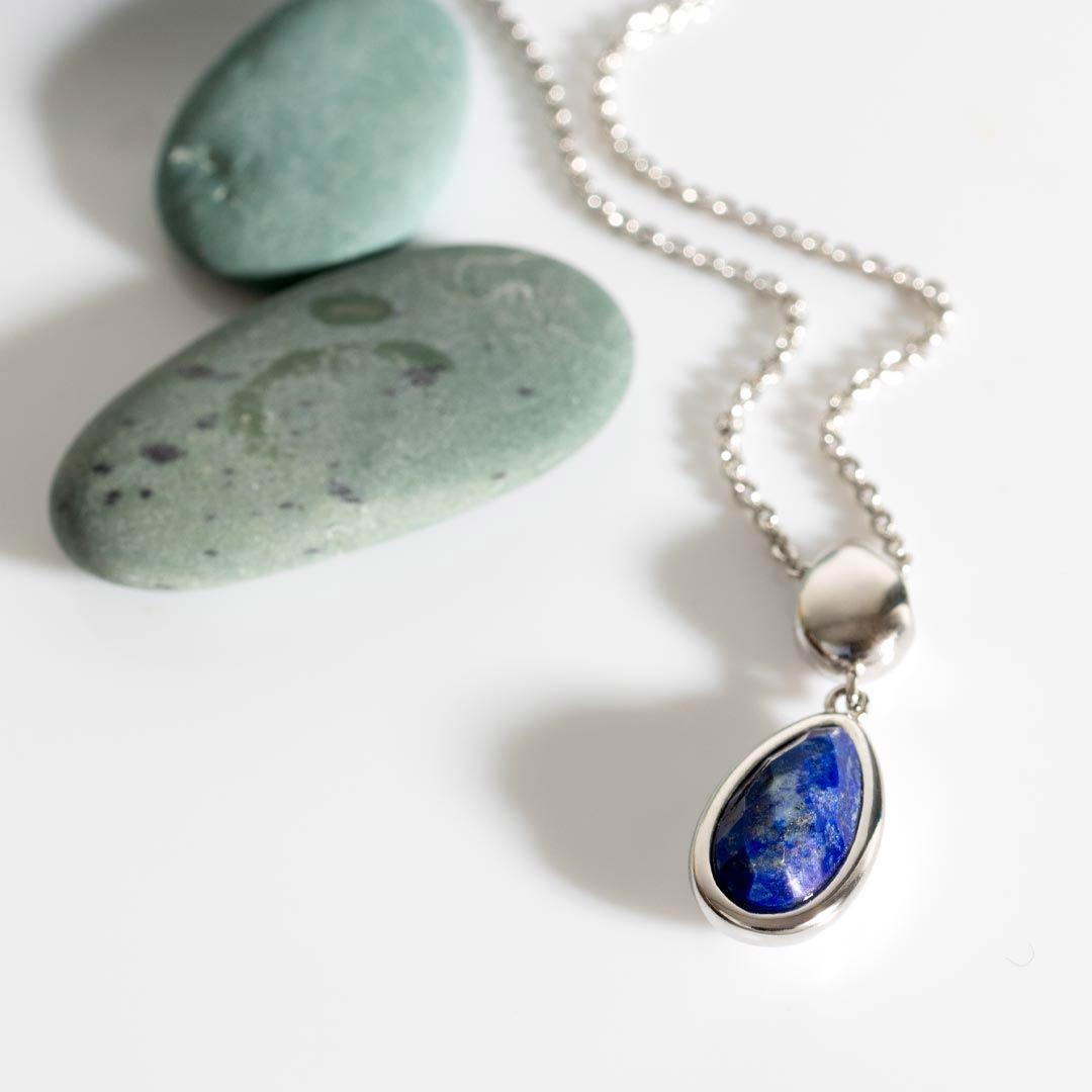 Kit Heath Lapis Lazuli Coast Pebble Necklace Autumn and May London 020 8293 9361