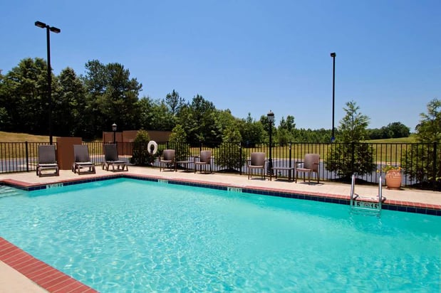 Images Hampton Inn Winfield
