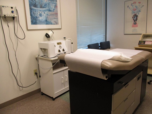 Images Forefront Dermatology Pittsburgh, PA - Centre Ave.