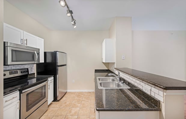 Images MAA Midtown Square