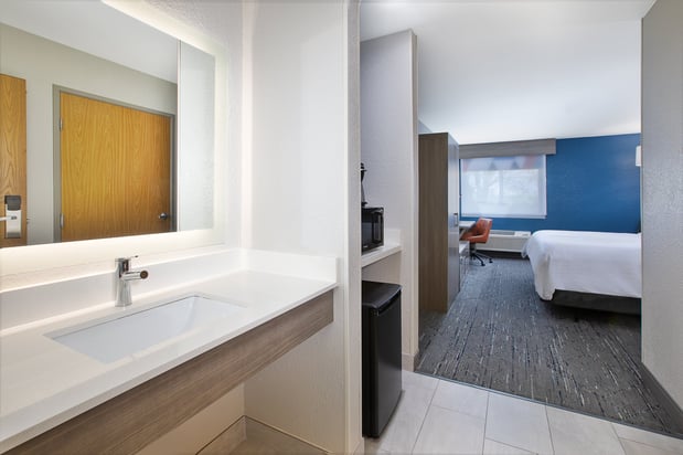 Images Holiday Inn Express Tuscola by IHG