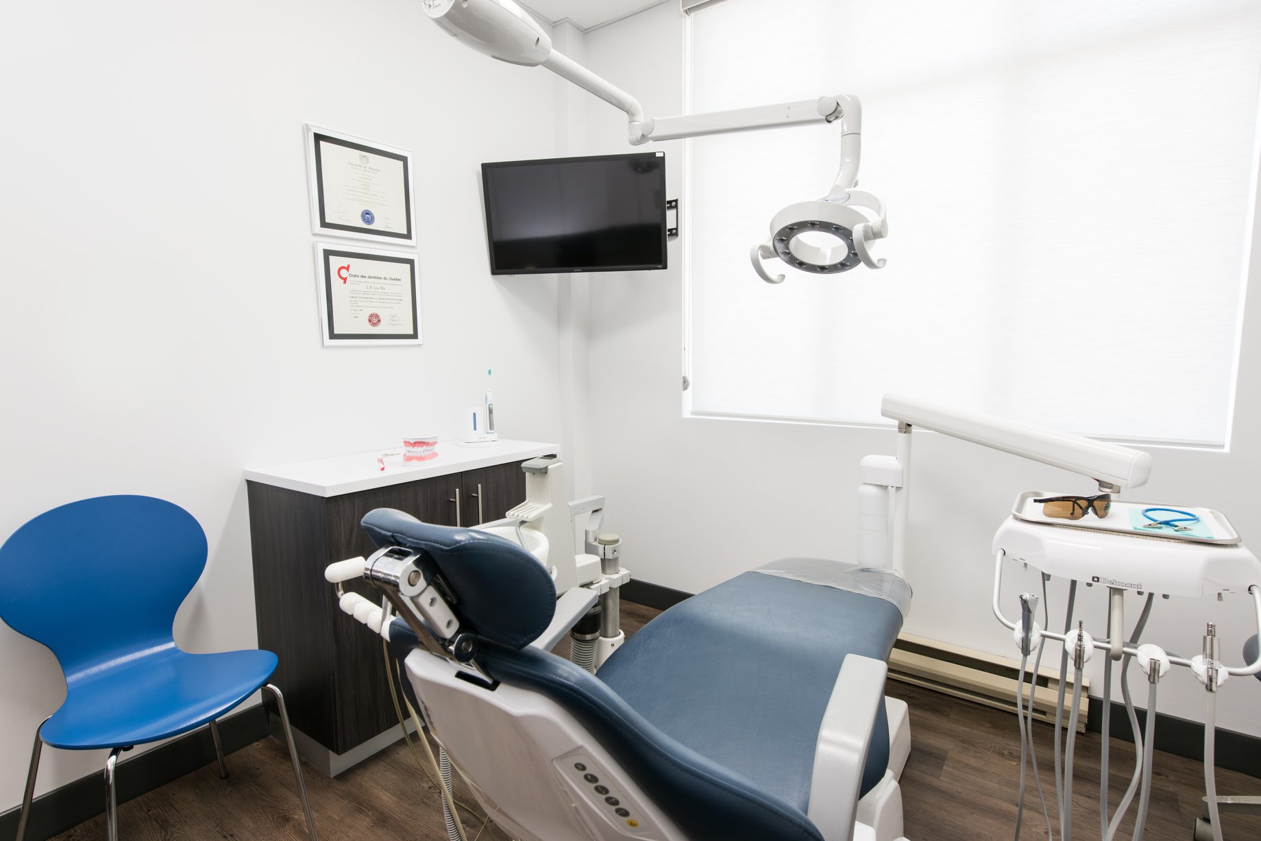 Images Centre de Santé Dentaire Fabreville - Dentiste