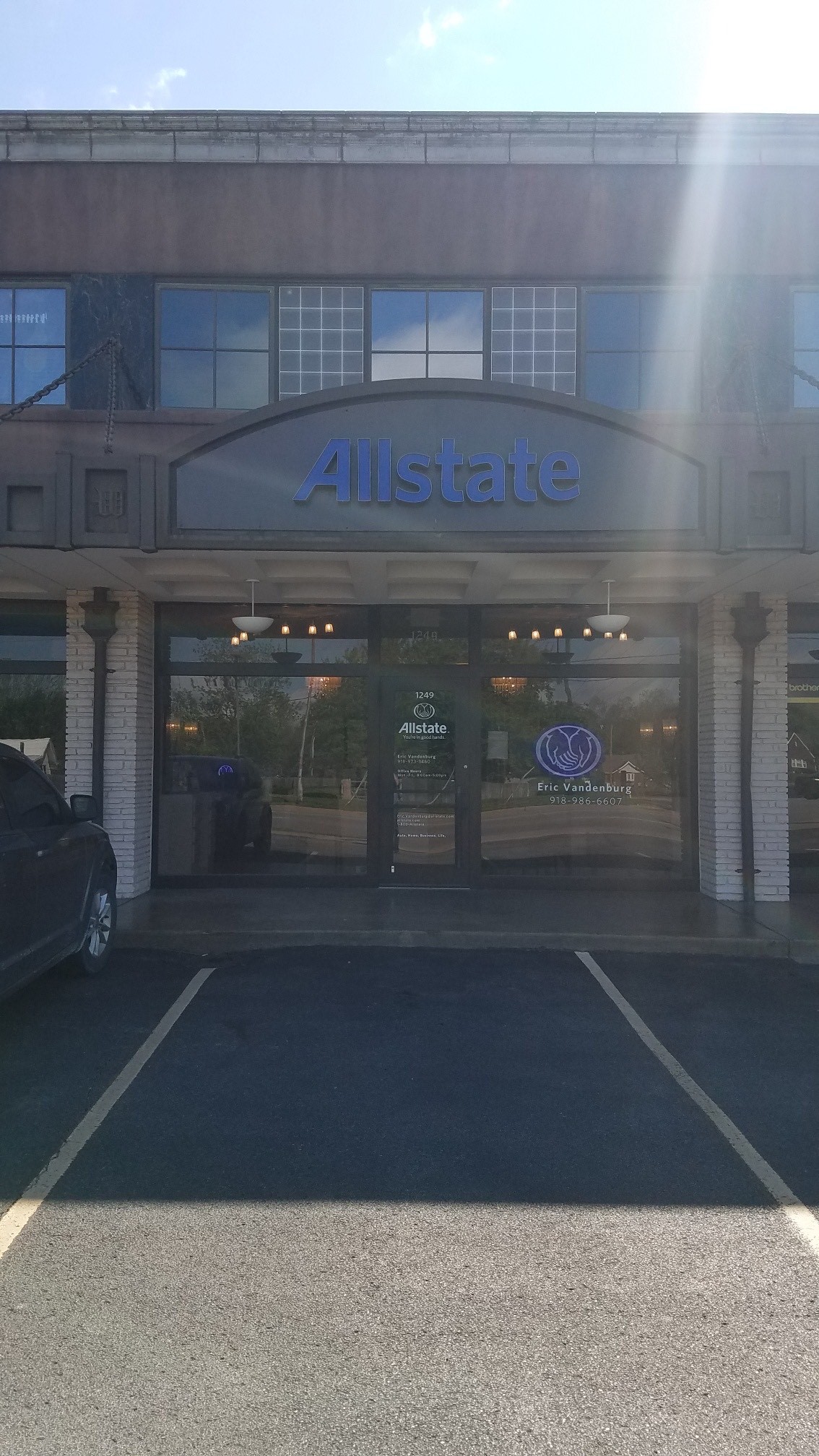 Eric Vandenburg: Allstate Insurance Photo