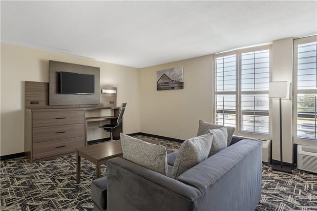 Images Best Western Plus York Hotel & Conference Center