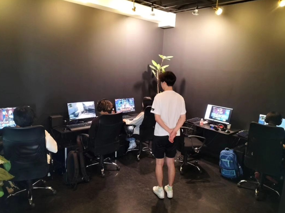 Images eスポーツスポット大東