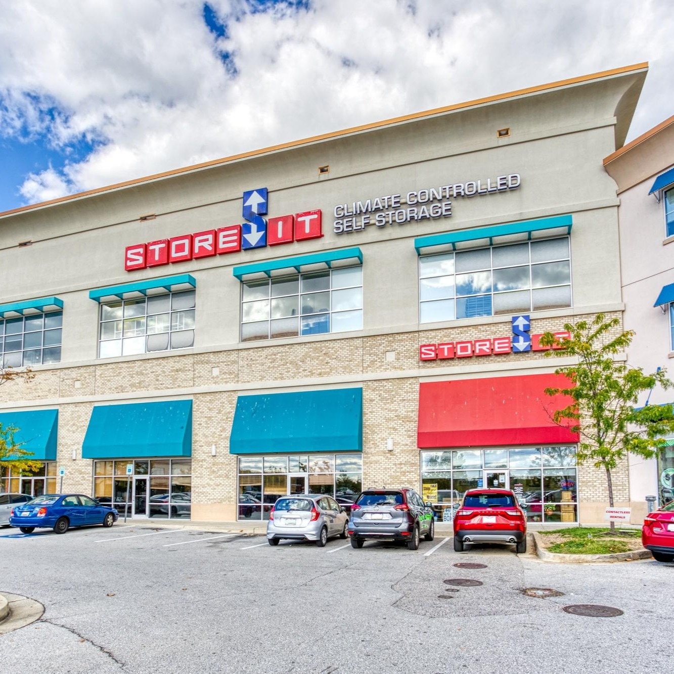 Store-It - Exterior of Storage Facility