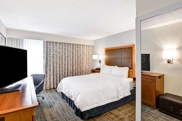 Images Hampton Inn Albany-Wolf Road (Airport)