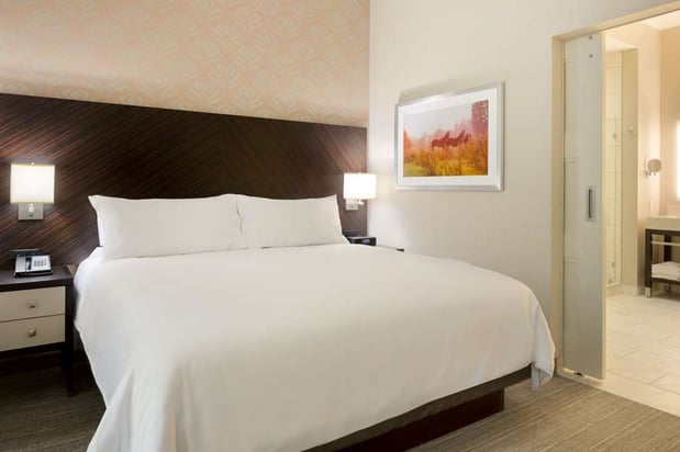 Images Embassy Suites by Hilton Louisville Downtown
