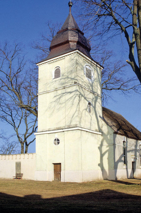 Kirche Kötzlin - Pfarrsprengel Breddin-Barenthin, Kötzliner Straße 18 in Kyritz