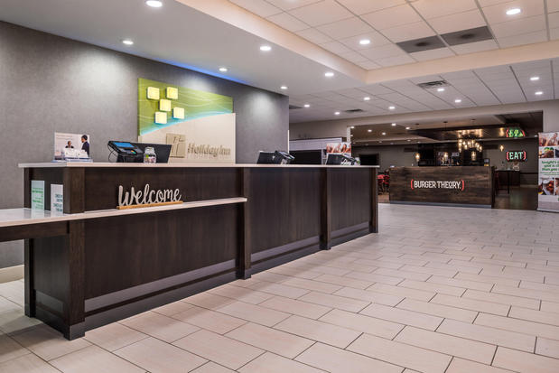 Images Holiday Inn Auburn-Finger Lakes Region by IHG