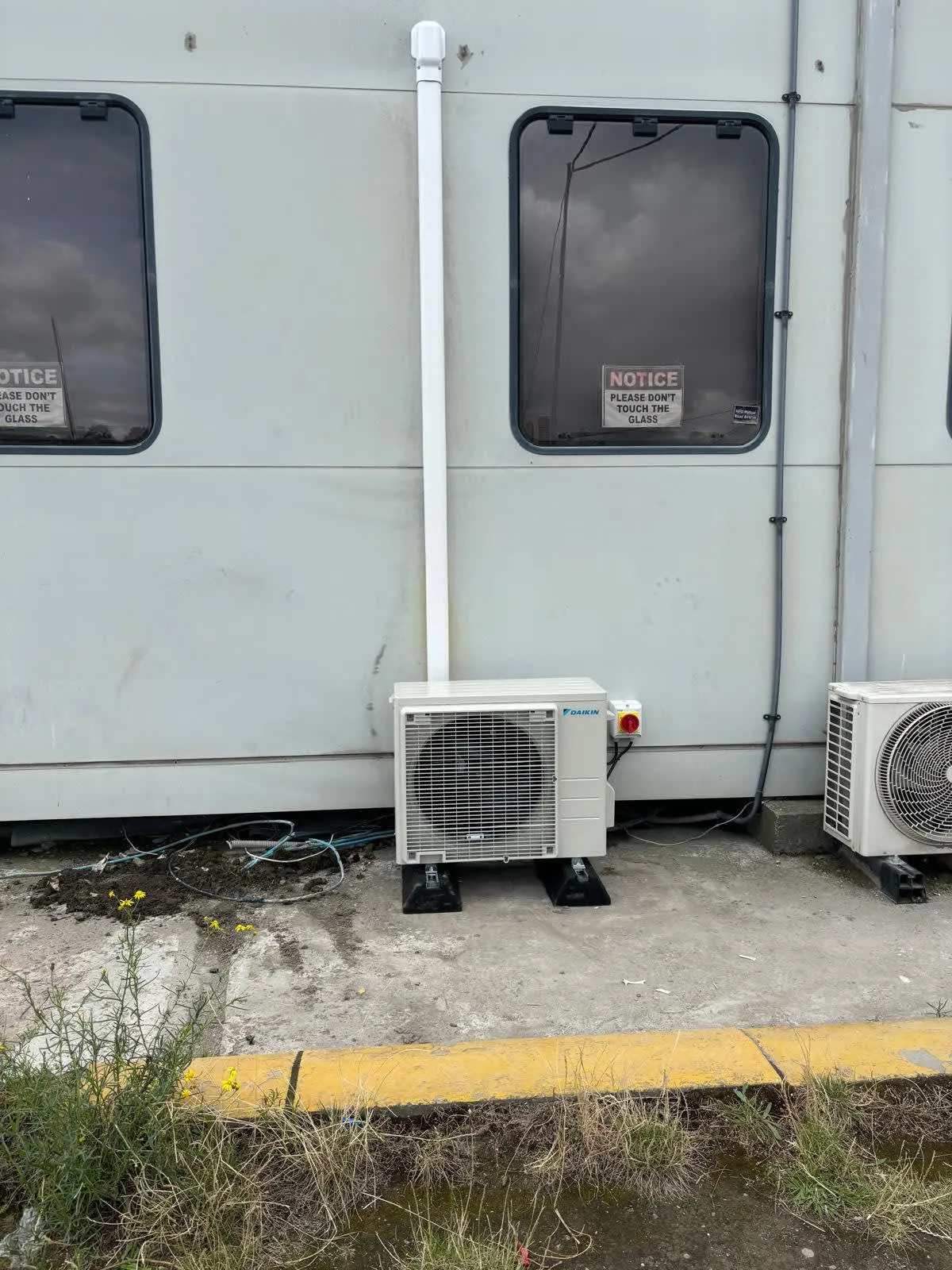 Images Breeze Air Conditioning & Refrigeration Ltd