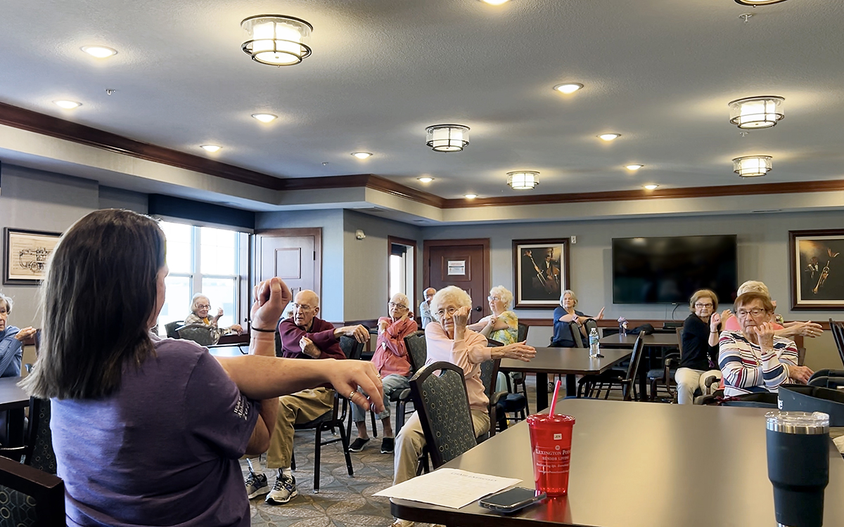 Join a caring and supportive community at Lexington Pointe Senior Living. Nestled in the heart of Eagan, we make your senior years enjoyable and fulfilling.