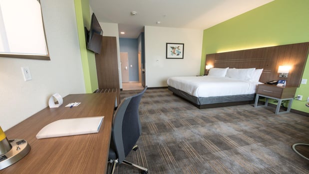 Images Holiday Inn Express & Suites Dripping Springs - Austin Area by IHG