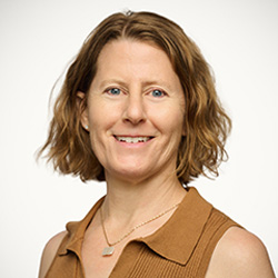 Caitlin L. Mann