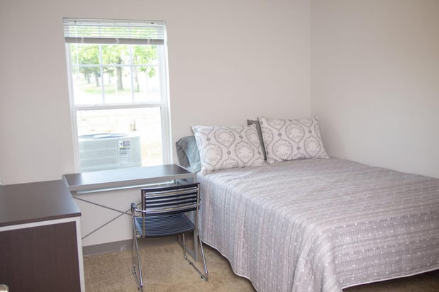 Images The Annex of Warrensburg