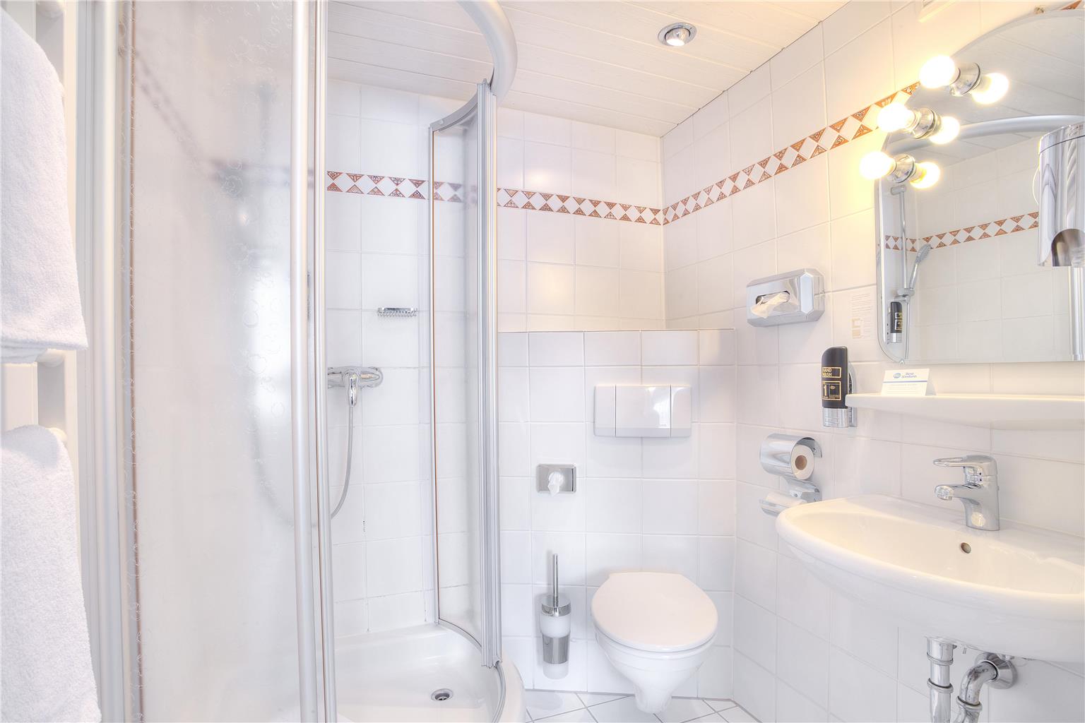 Best Western Hotel Brunnenhof, Hauptstrasse 231 in Weibersbrunn