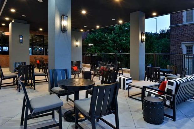 Images Hampton Inn & Suites Greensboro Downtown