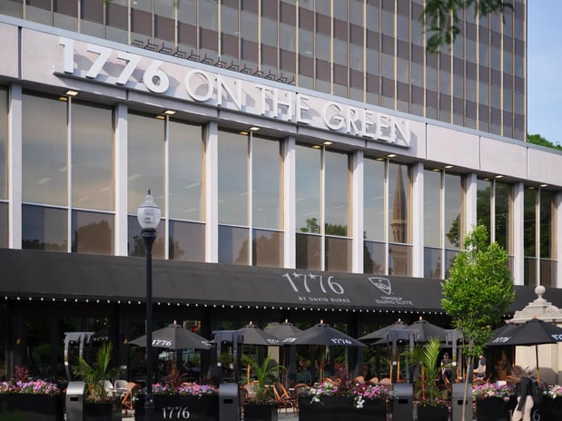 Images The Metropolitan at 40 Park