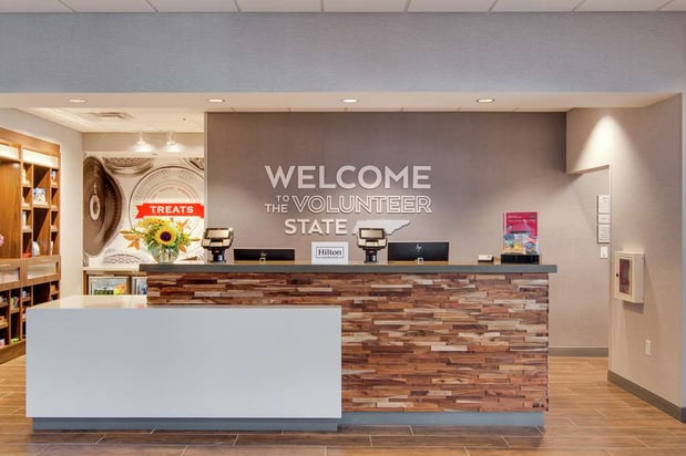 Images Hampton Inn & Suites Nashville North Skyline