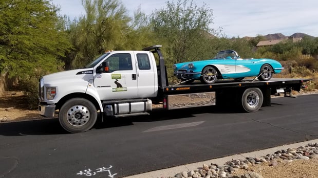 Images Freeway Towing & Storage