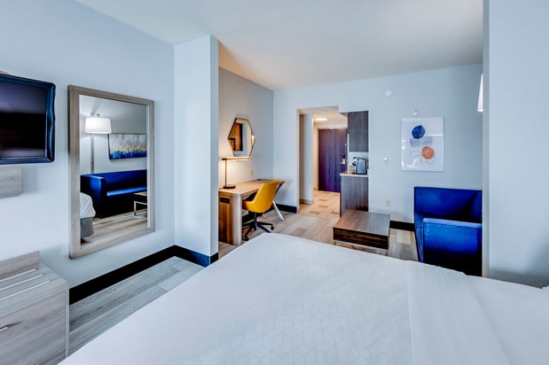Images Holiday Inn Express & Suites Columbus OSU-Medical Center by IHG