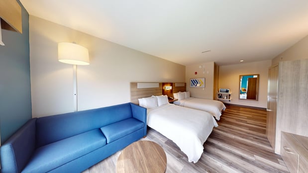 Images Holiday Inn Express & Suites Chicago Schaumburg by IHG