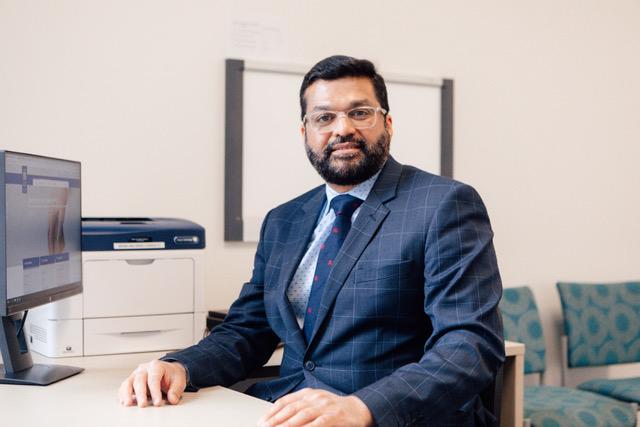 Images FIXBONES - Mr Arshad Barmare - Melbourne Specialist and Orthopaedic Centre