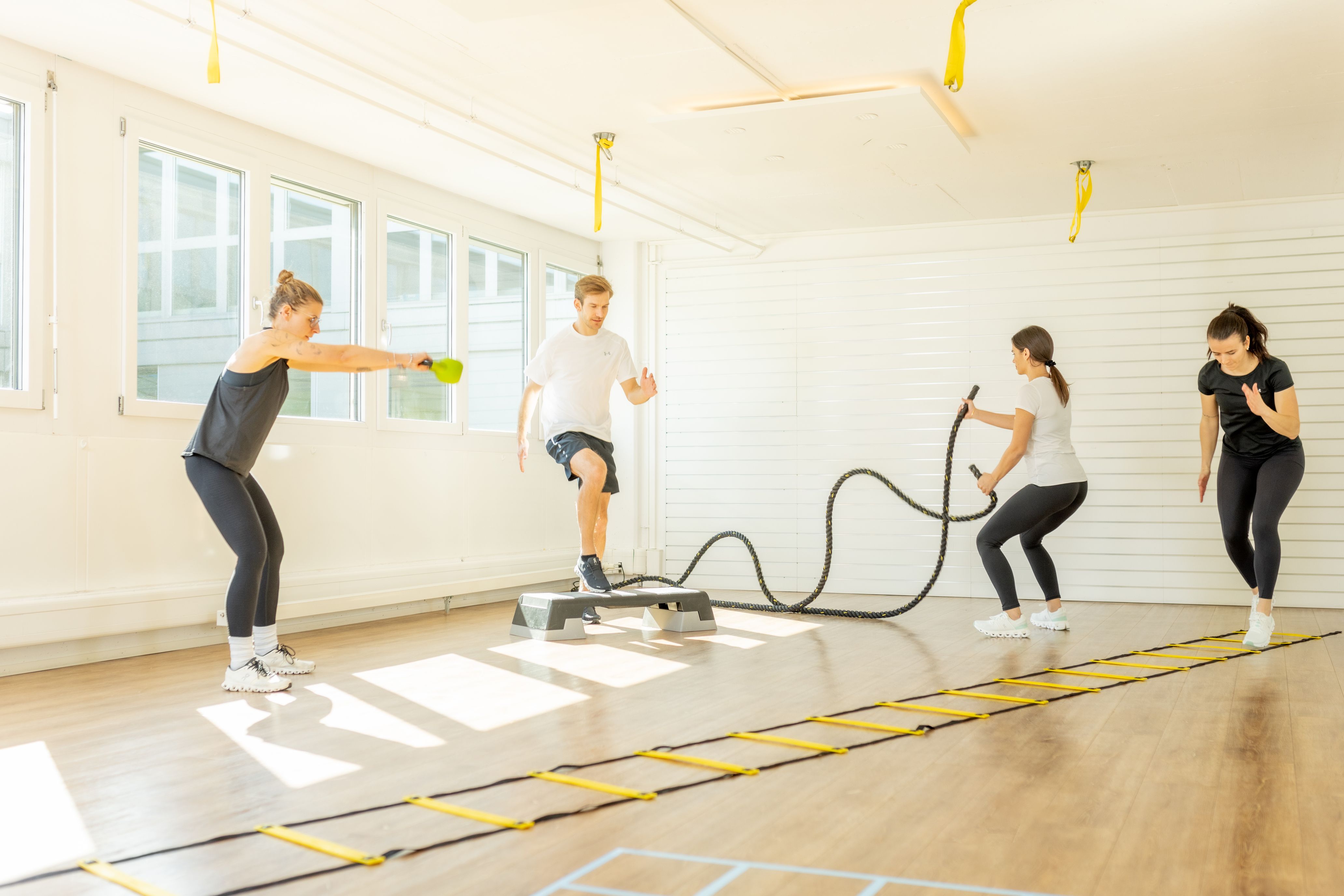 Bilder active training Niederhasli GmbH