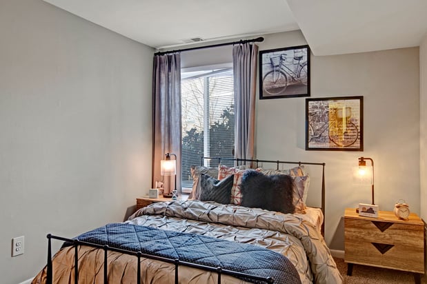 Images Eagle Rock Apartments at West Springfield
