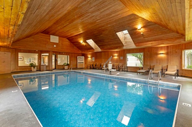 Images Best Western Plus Windjammer Inn & Conference Center