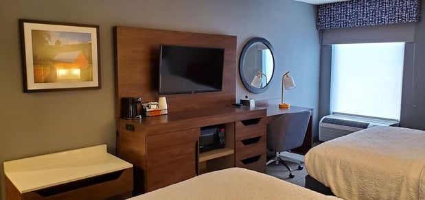 Images Hampton Inn Hillsville