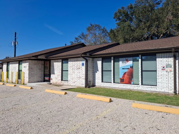 Images iBis Learning Dual Language School