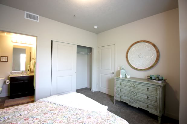 Images Clearfield Station Apartments