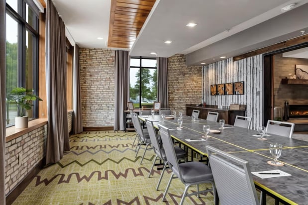 Images Hotel Indigo Traverse City by IHG