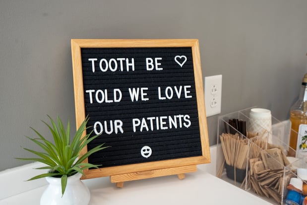 Images Confident Smiles & Implants