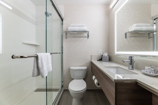 Images Holiday Inn Express Van Nuys by IHG