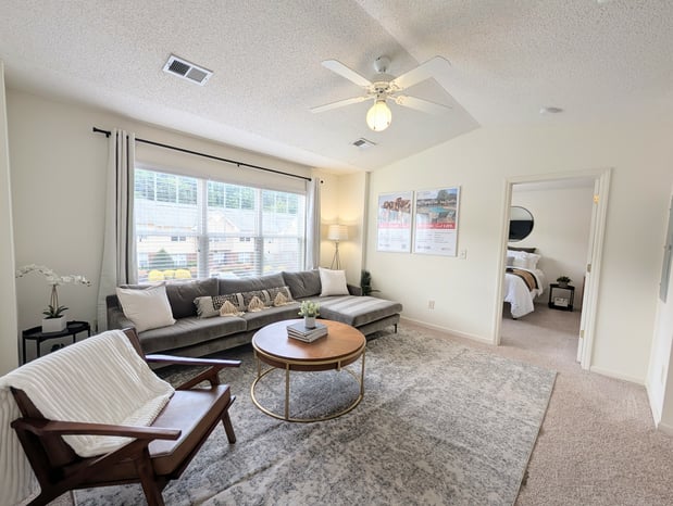 Images University Suites